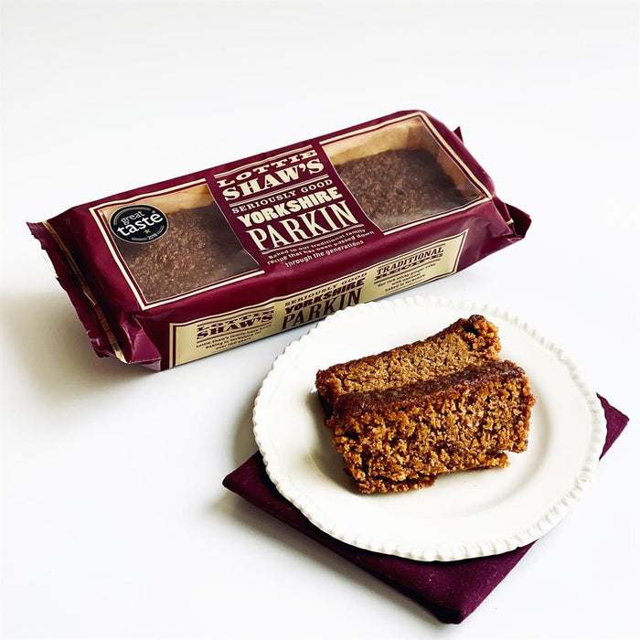 Lottie Shaw's Yorkshire Parkin Cake 325g