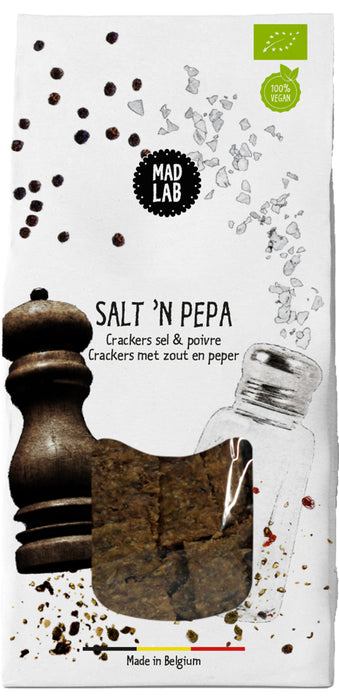 MAD LAB Salt and Pepper Crackers 110g